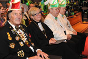 Pfarrerin Reisner mit den Prsidenten der KGHo und Karl Knopf